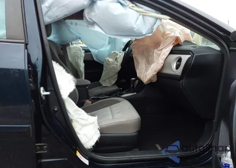 2017 Toyota Corolla Le z USA, uszkodzony, nr VIN 2T1BURHE8HC869691